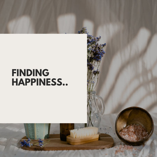 Finding happiness... - Lisa Buscomb